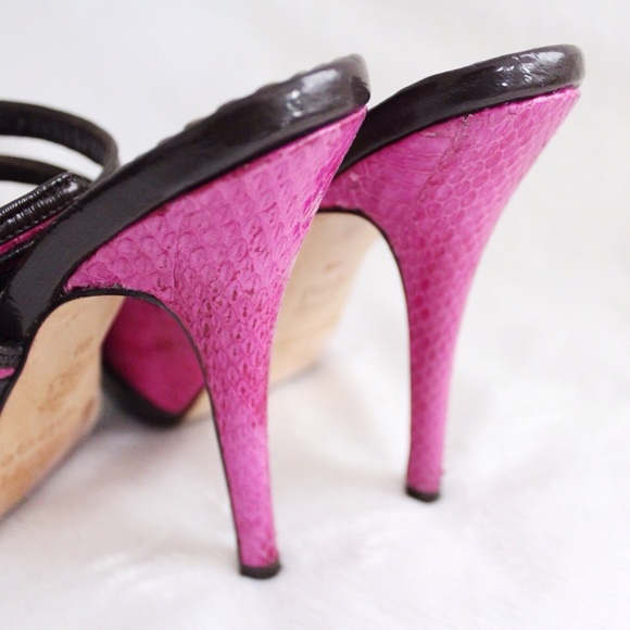 Bebe Vintage Pink & Brown Cross Strap Heels - Picture 7 of 8